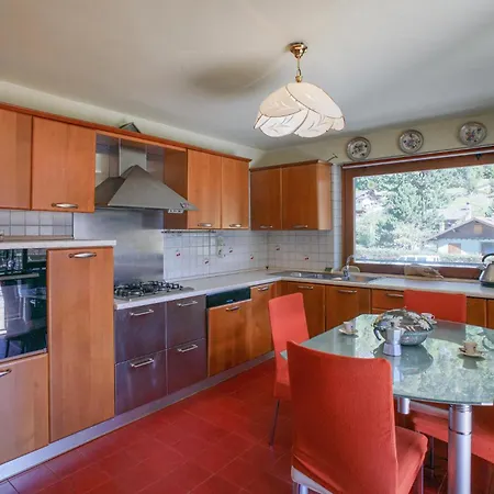 Apartament Beautiful In Ao Brusson