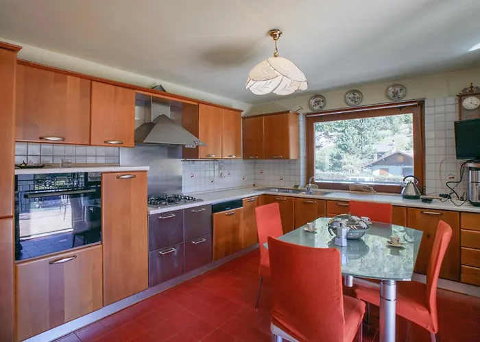 Apartment Beautiful In Ao Brusson